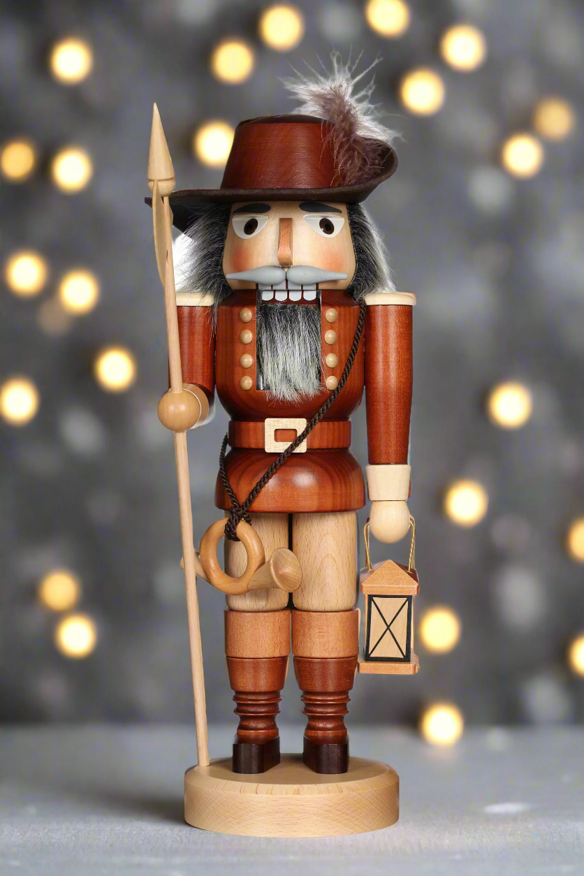 Nutcracker (Classic) - Nightwatchman (Natural)