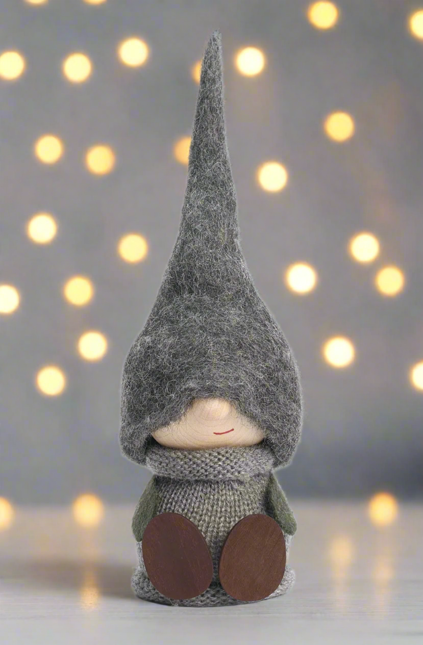 Tomte Gnome - Cousin Frode Grey Hat – The German Christmas Shop USA