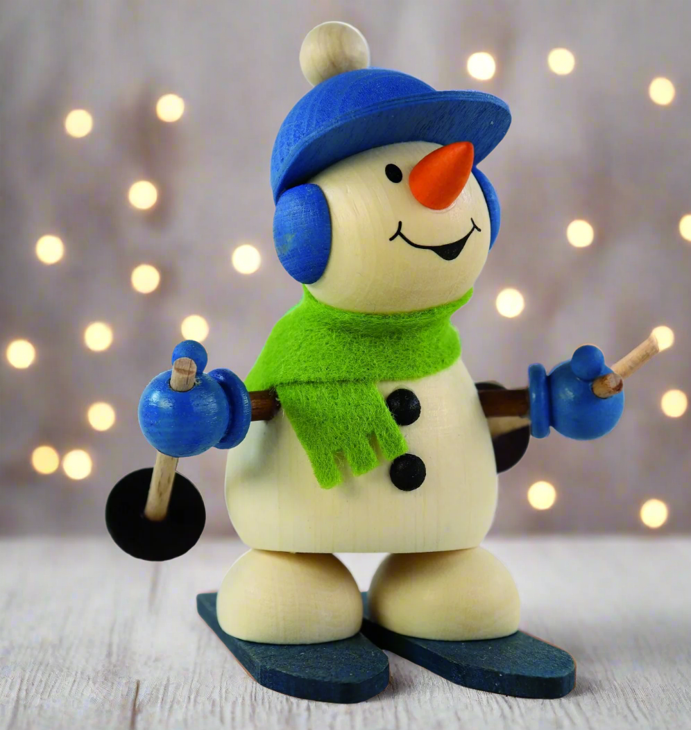 Weihnachtsmann Collectibles - Large Snowman on Ski's