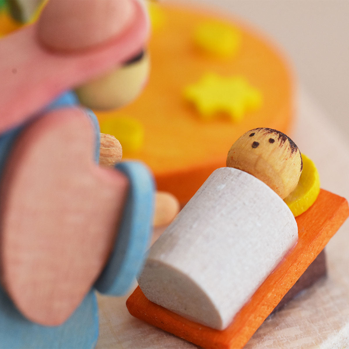 Music Box (Traditional Crank-Style) - Nativity