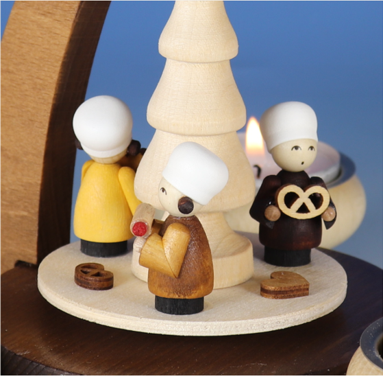 Christmas Pyramid (Medium)- Christmas Bakery