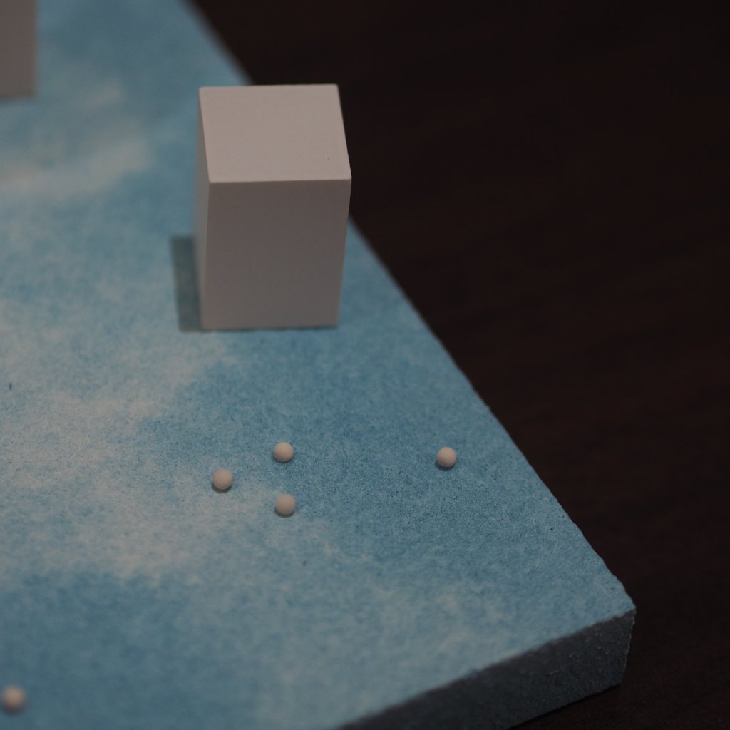 Figurine Stand - Pearly Gates