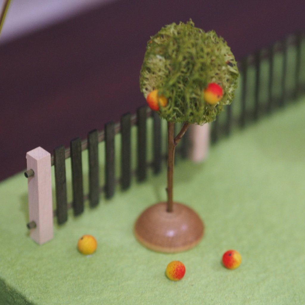 Figurine Stand - Apple Orchard